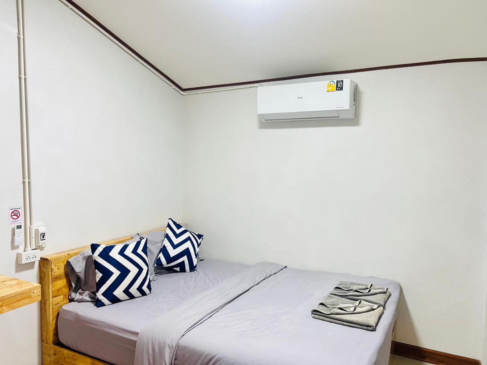 Lungwang Guest House Banrakthaj Kültér fotó