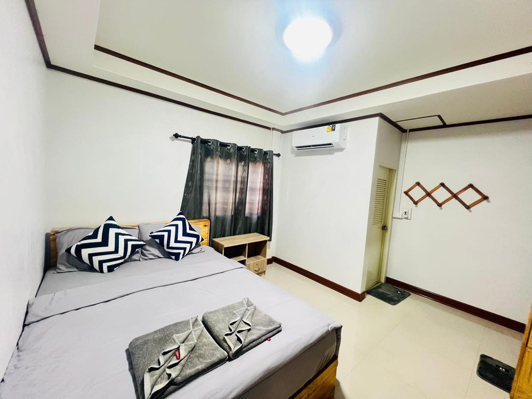 Lungwang Guest House Banrakthaj Kültér fotó