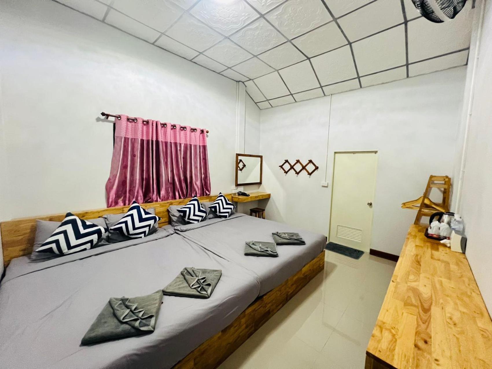 Lungwang Guest House Banrakthaj Kültér fotó