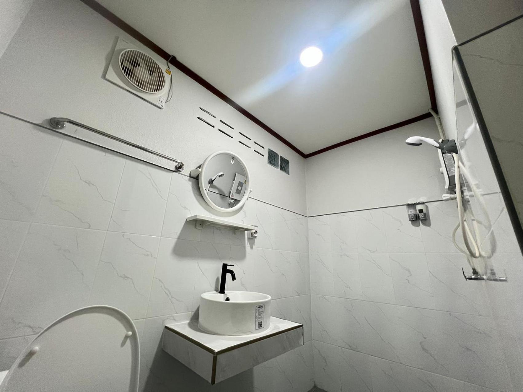 Lungwang Guest House Banrakthaj Kültér fotó